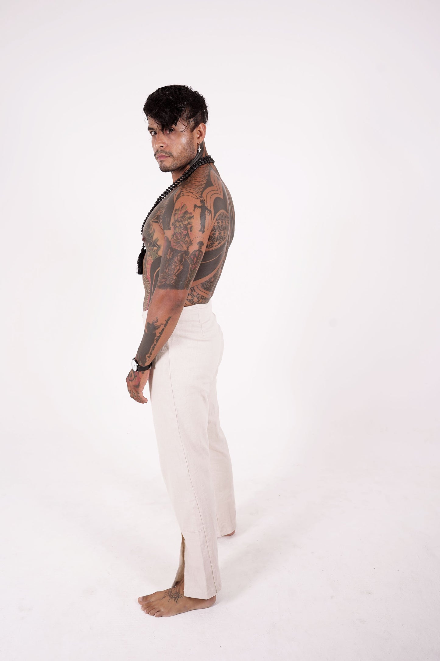 Solomon Classy White Buttoned Pants - DANIEL PHILIP