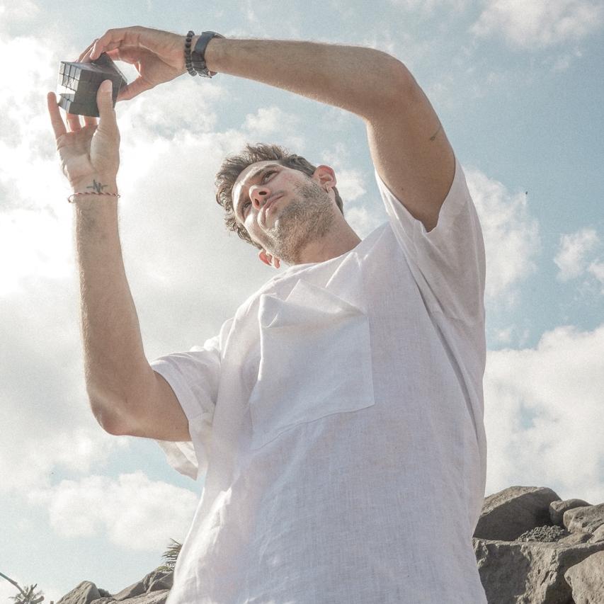 Onessimus White Short Sleeve - DANIEL PHILIP