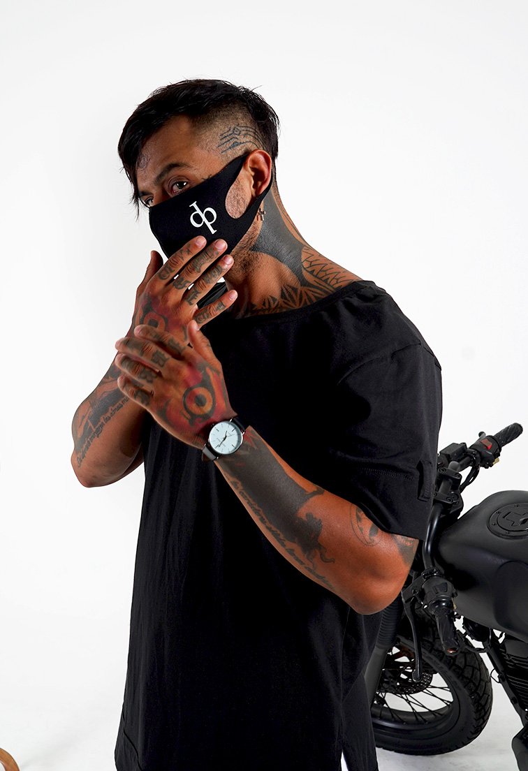 Valiente Black Short Sleeve  - DANIEL PHILIP