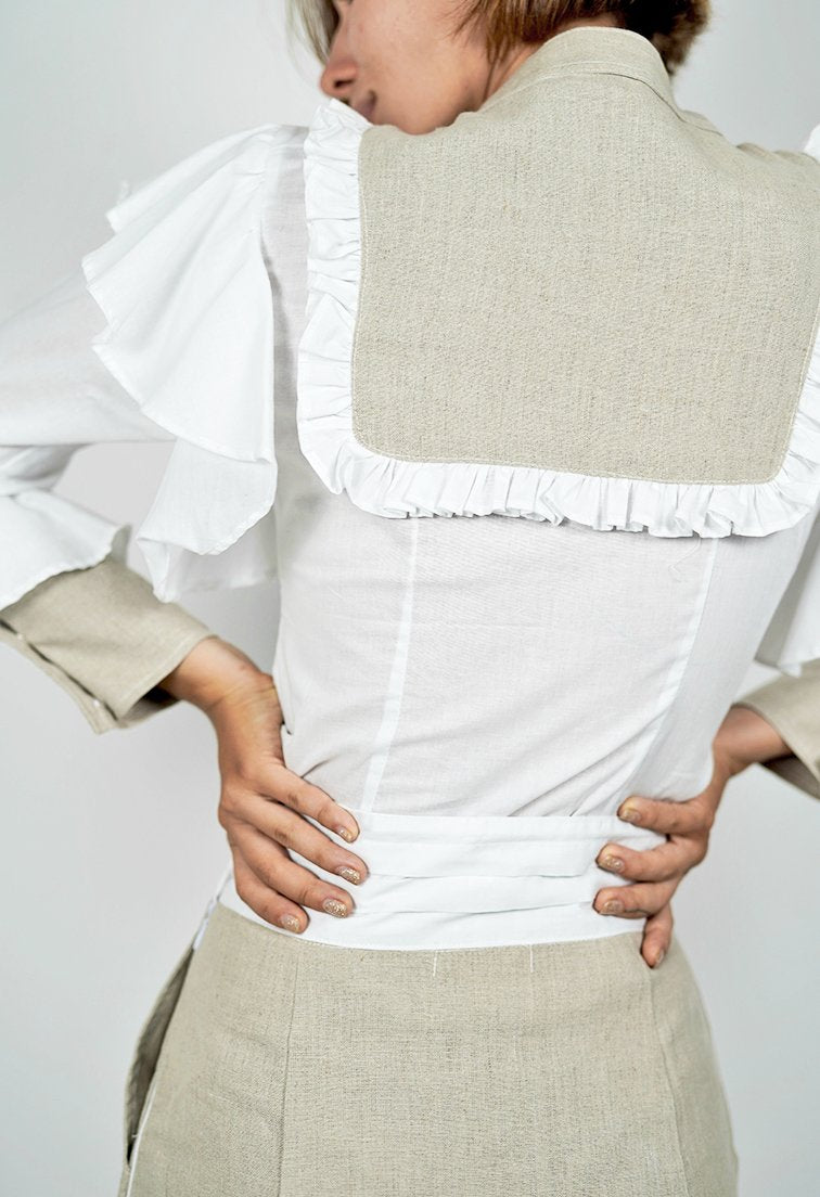 Niovi White Ruffle Long Sleeves Blouse